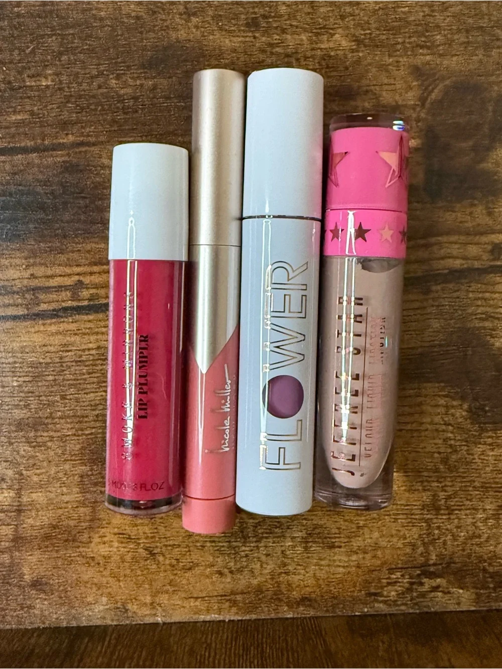 IPSY lipstick bag with lipstick bundle